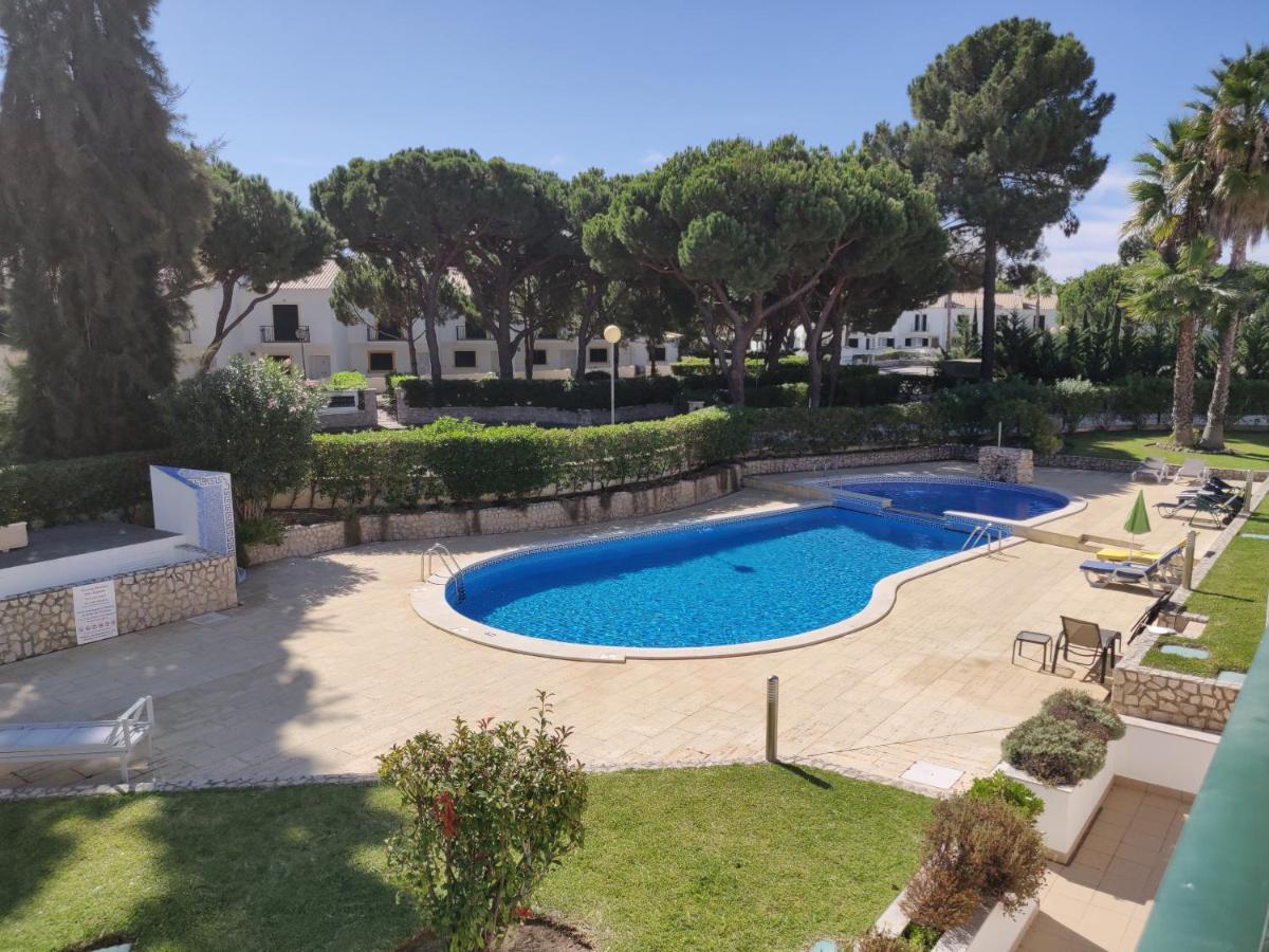 Algarve Albufeira, Quiet Apart With Pool At 10 Mn Walk From Praia Da Falesia Ольюш-ди-Агуа  Экстерьер фото
