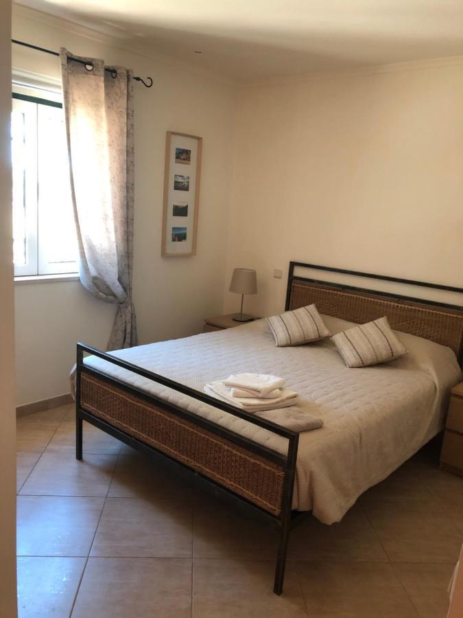 Algarve Albufeira, Quiet Apart With Pool At 10 Mn Walk From Praia Da Falesia Ольюш-ди-Агуа  Экстерьер фото